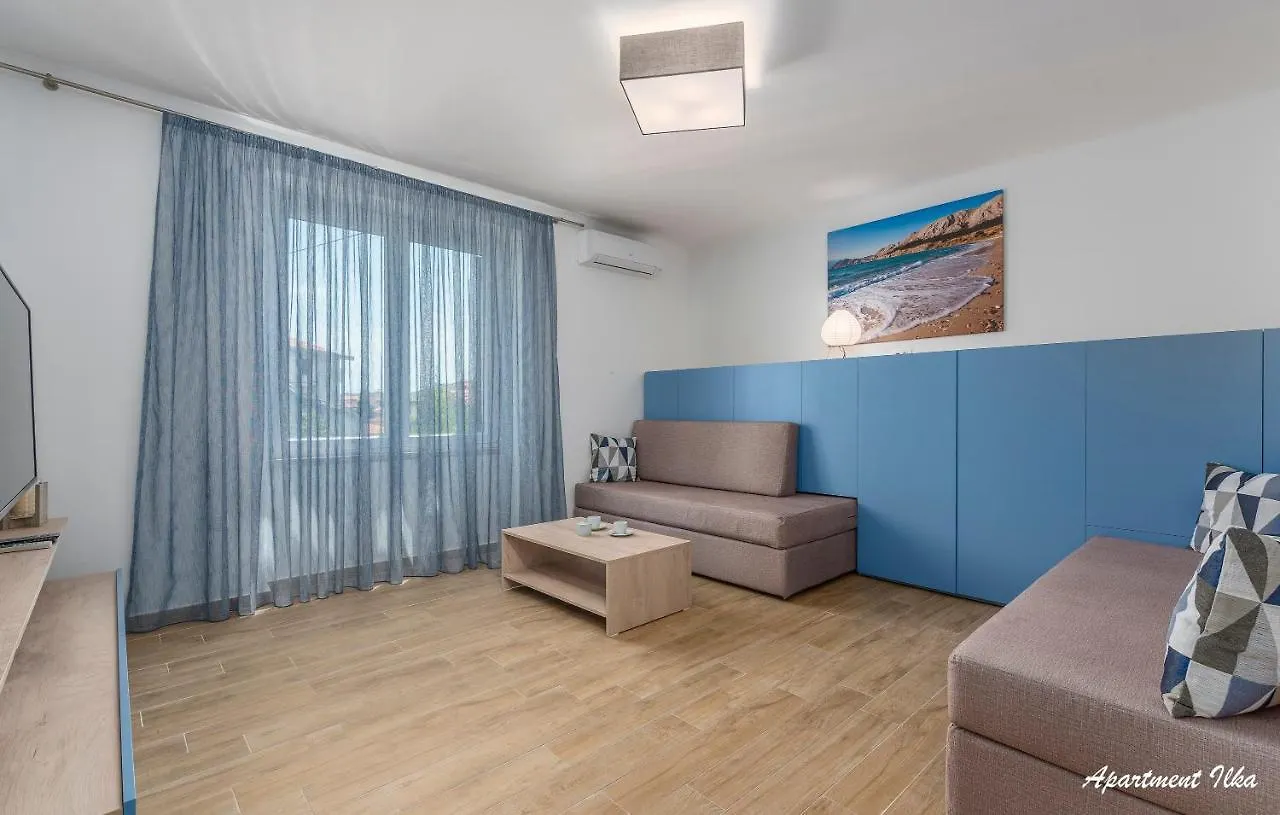 Apartmani Nena I Ilka بولا