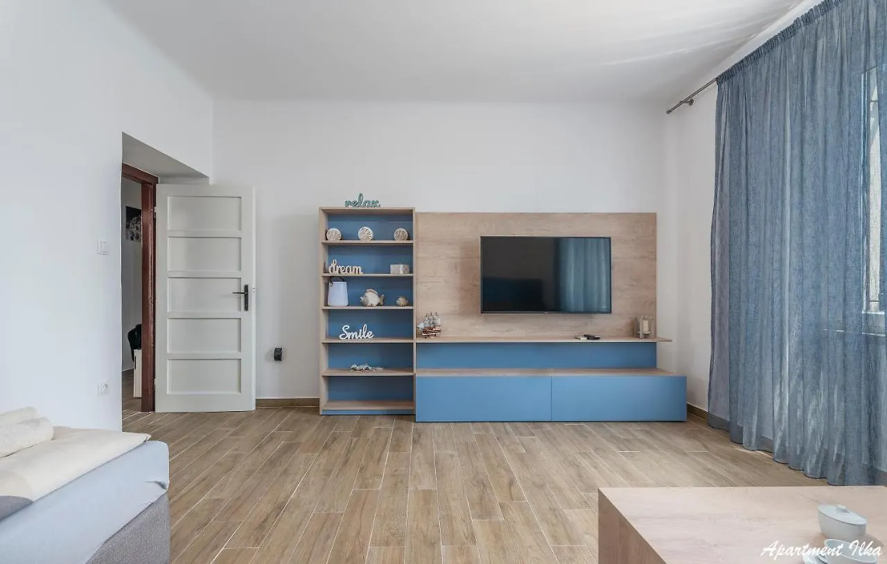 アパート Apartmani Nena I Ilka プーラ クロアチア
